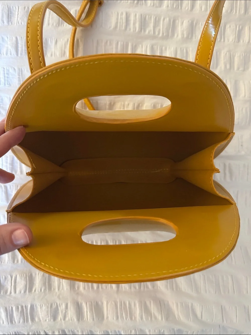 Mustard Yellow Women’s Crossbody Shoulder Bag - Picture 3 of 6